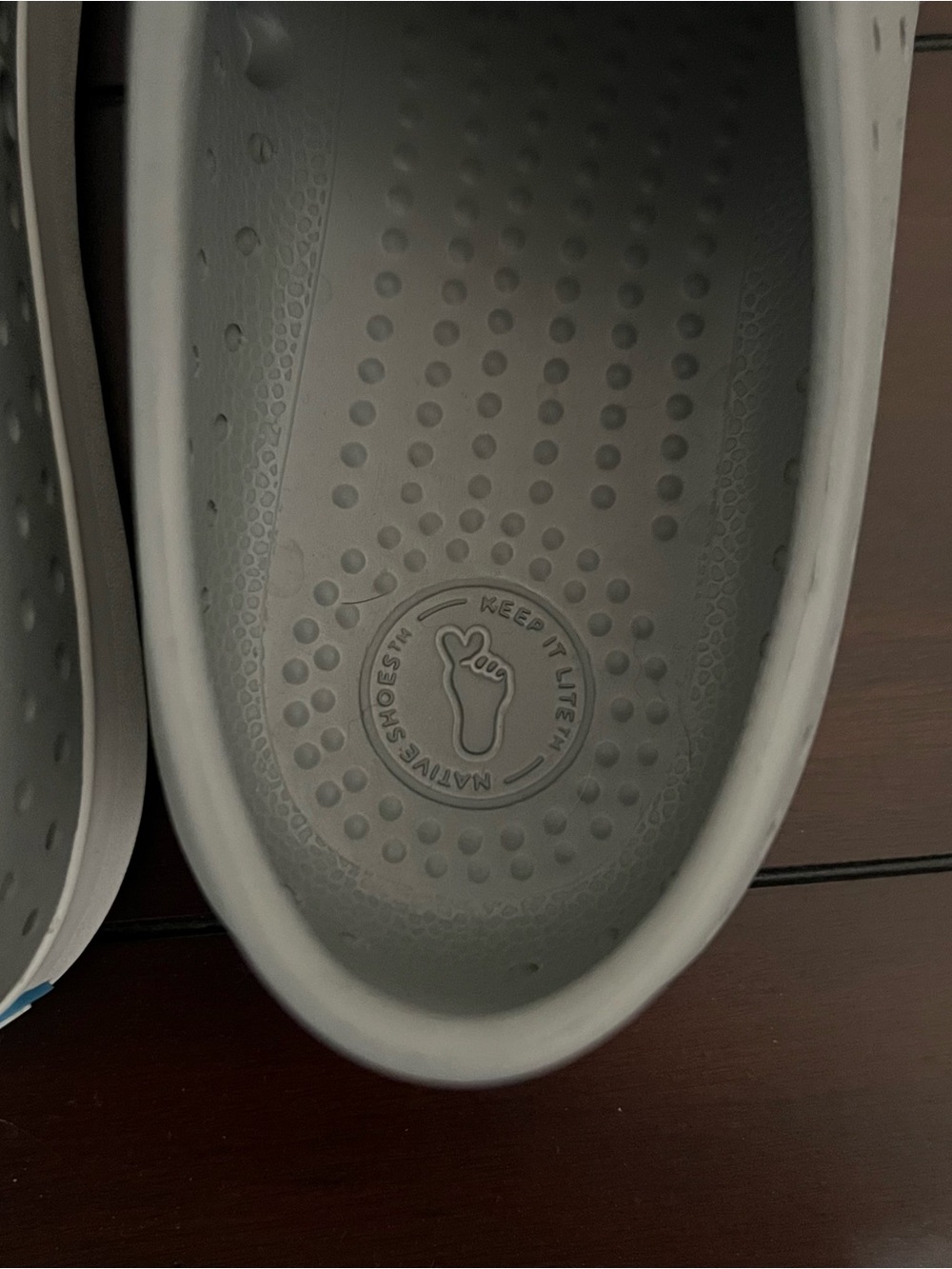 Native water shoes - W9/M7 - Picture 3 of 9